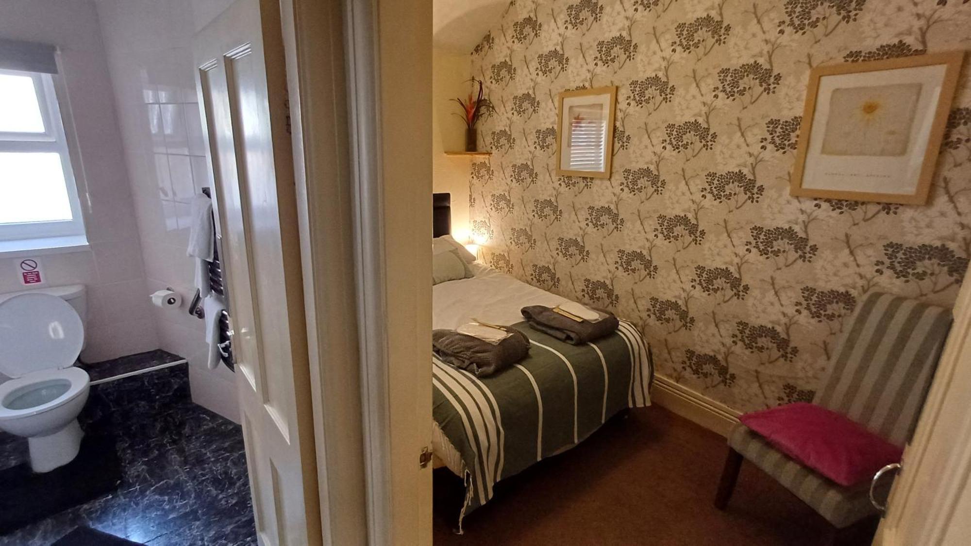 Morwenna Luxury Holiday Apartments Llandudno Extérieur photo