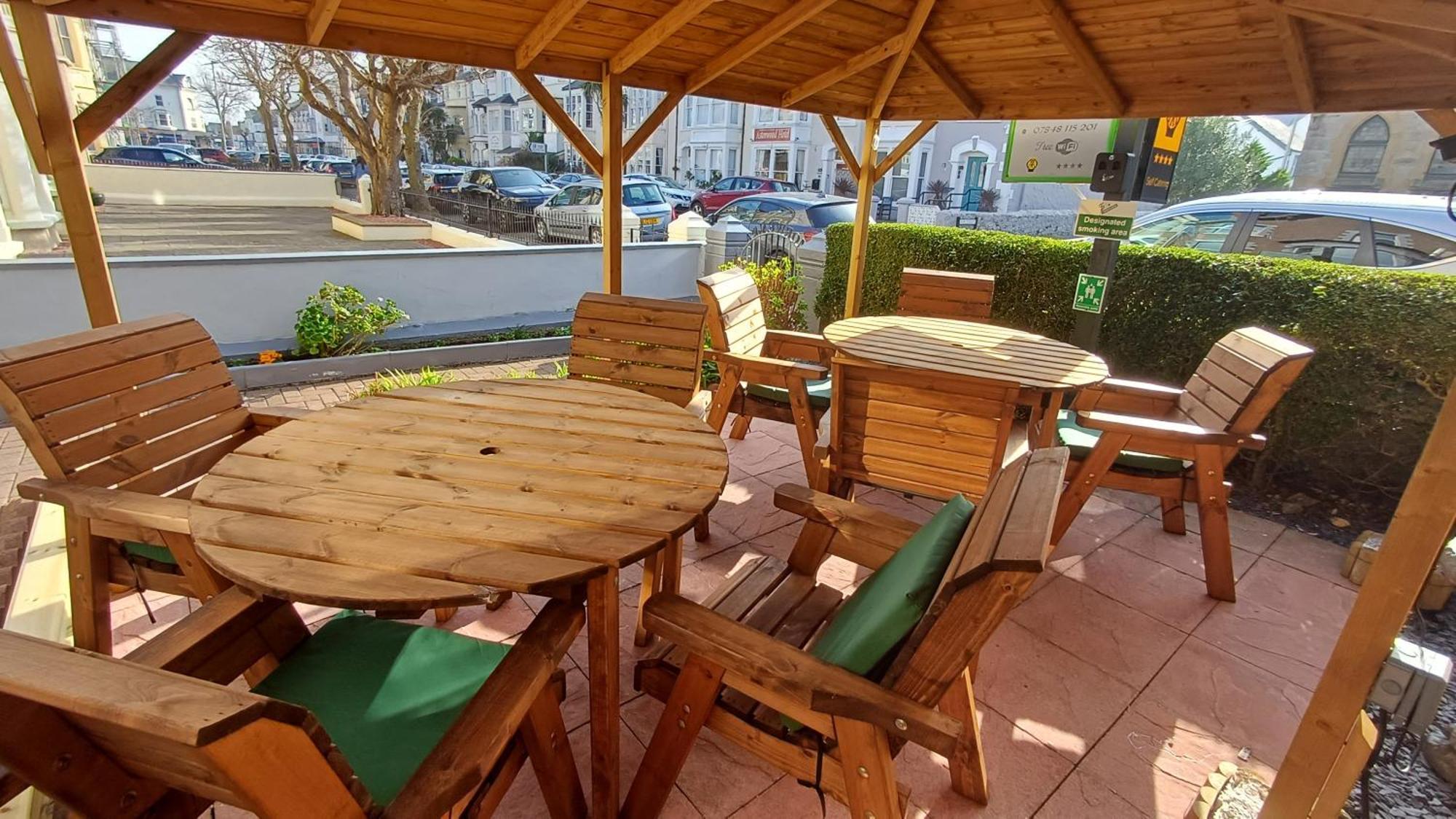 Morwenna Luxury Holiday Apartments Llandudno Extérieur photo