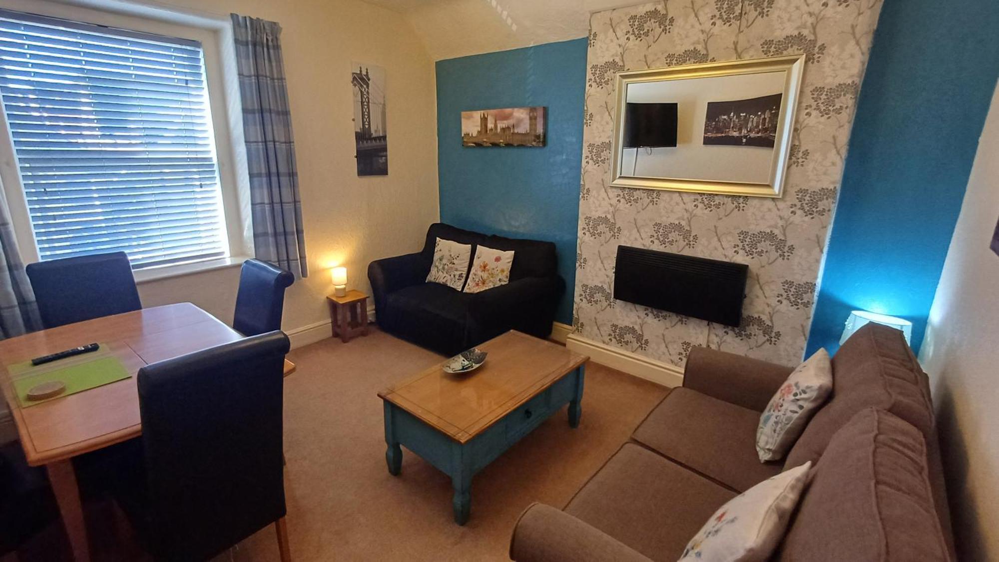 Morwenna Luxury Holiday Apartments Llandudno Extérieur photo