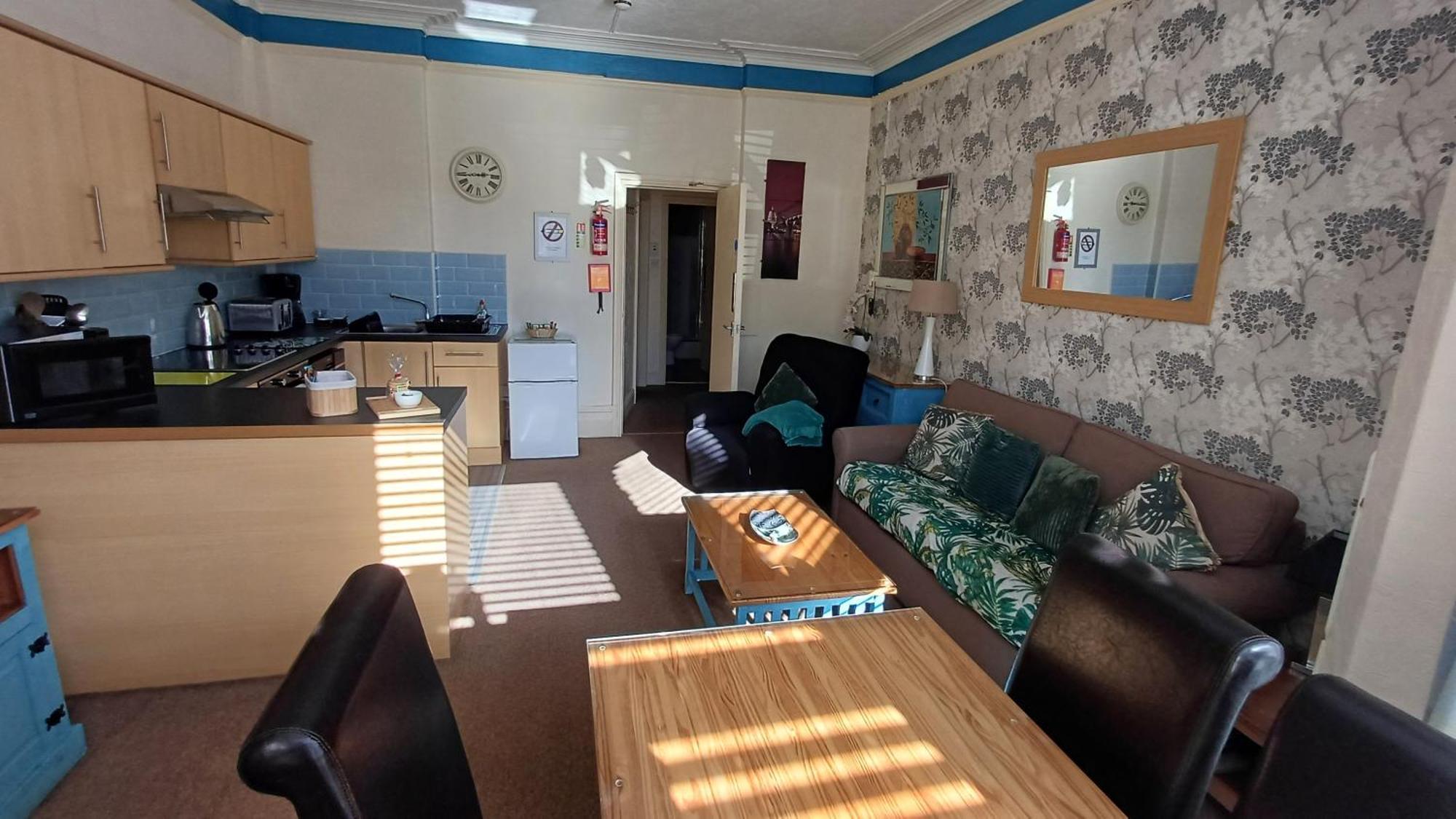Morwenna Luxury Holiday Apartments Llandudno Chambre photo